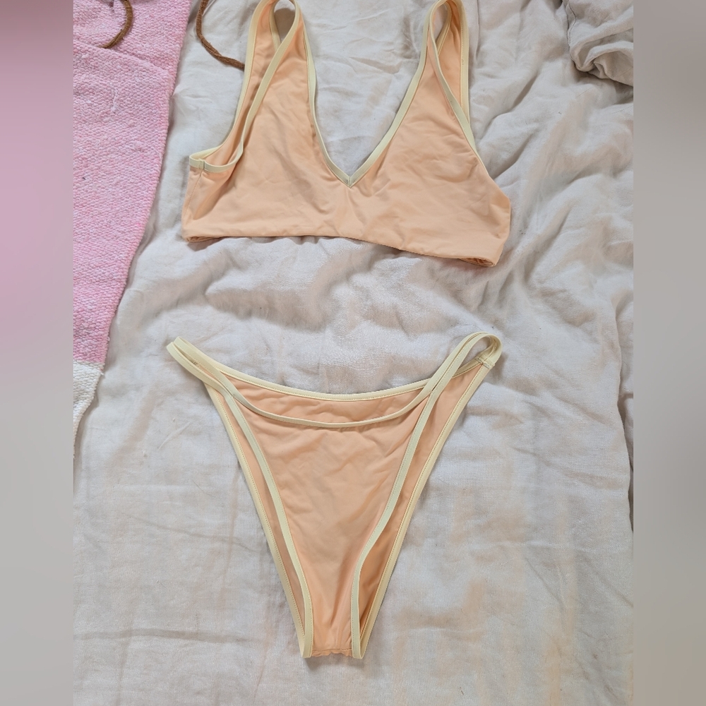Peach Two-Piece V-Neck Bikini Set with Cream Trim